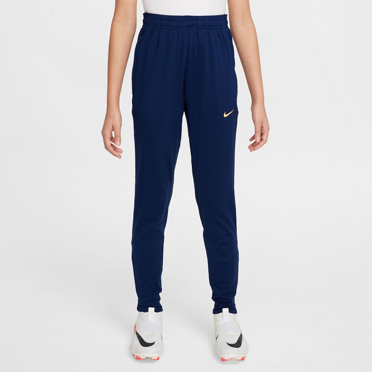 Oferta de El Corte Ingles ES - pantalón en Undealed España