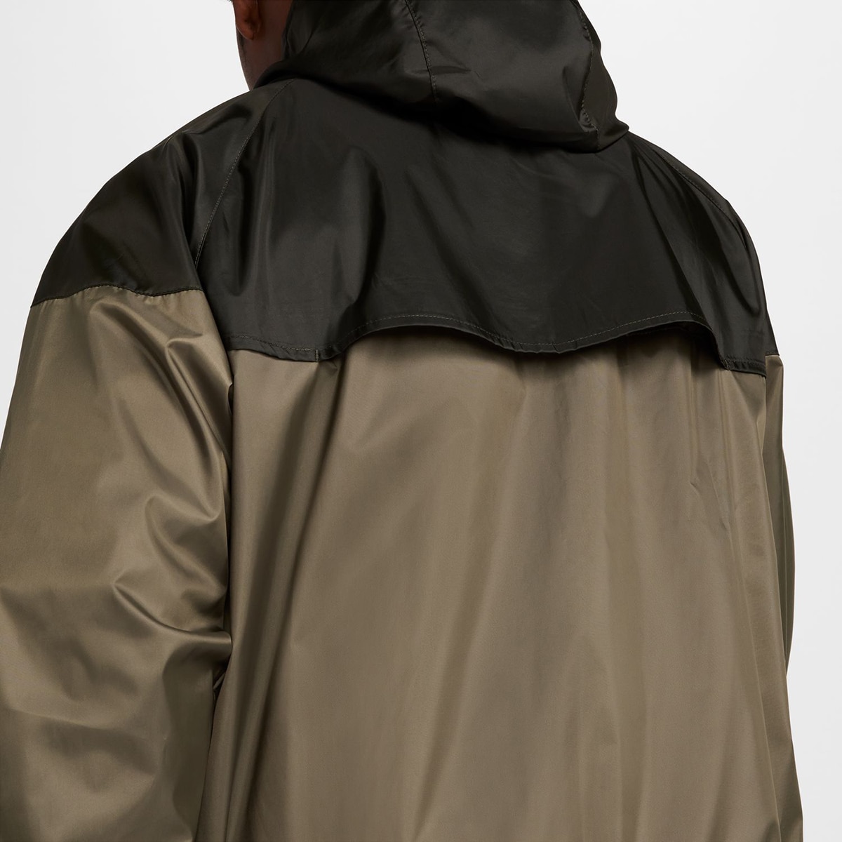 Casaco de Homem Sportswear Heritage Essentials Windrunner Verde Azeitona-7