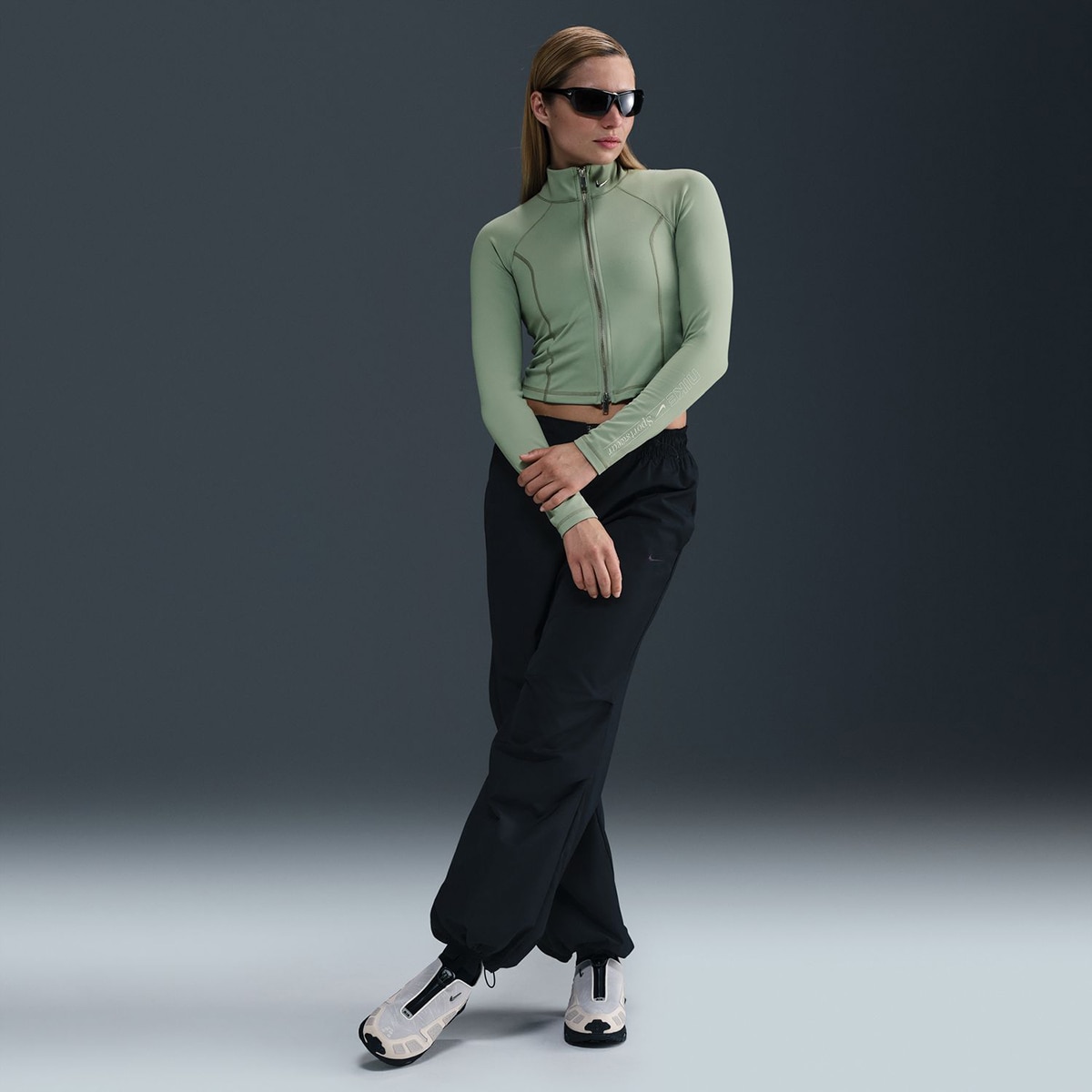Casaco de mulher Sportswear Nike Verde-1