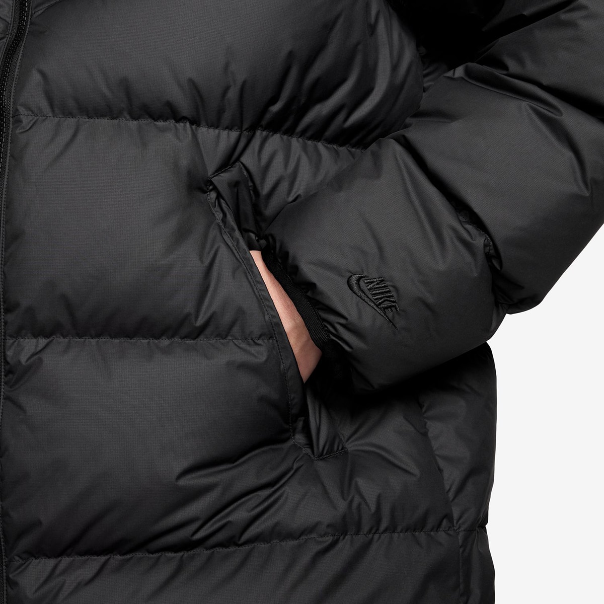 Casaco de Homem Therma-FIT Loose Parka Preto-3