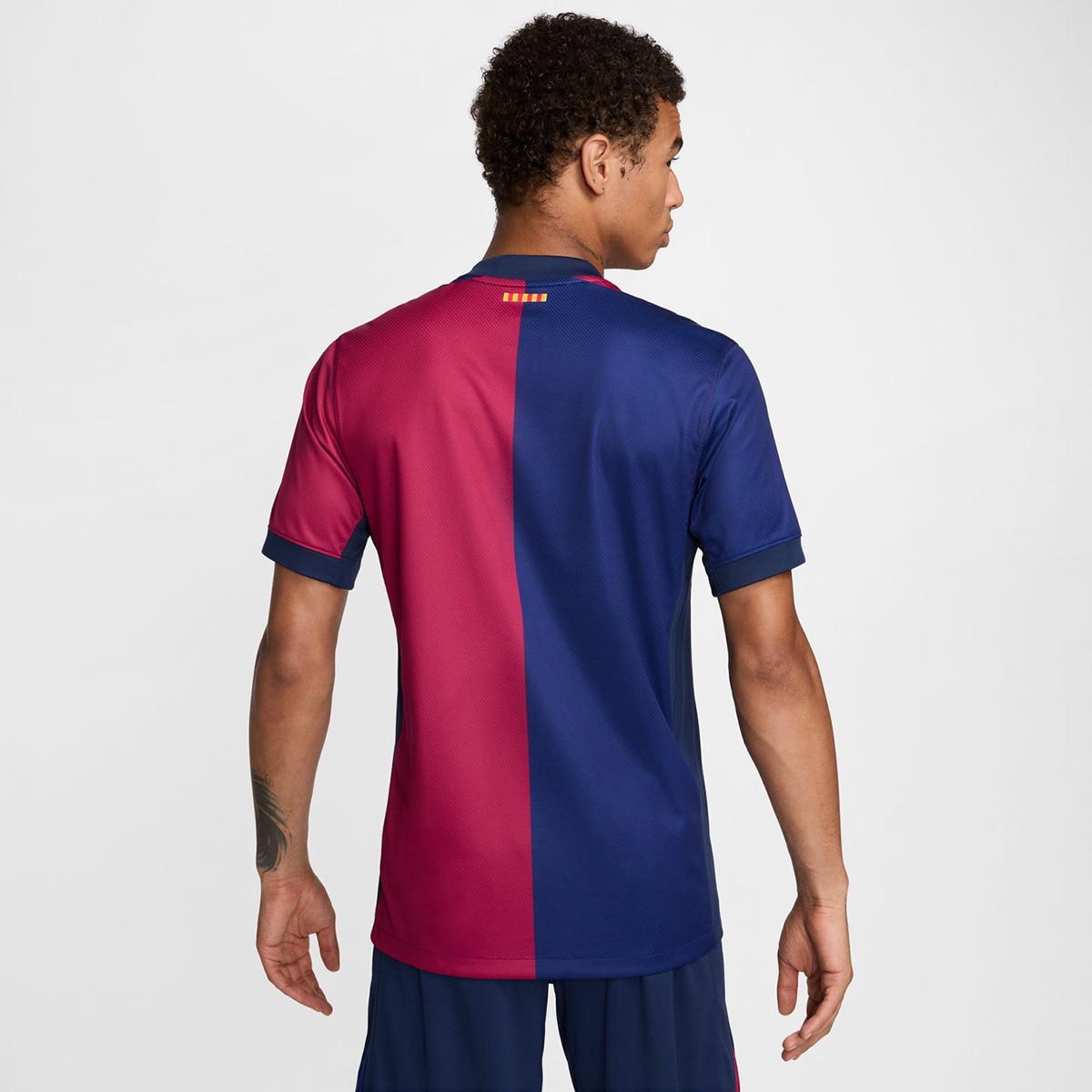 T-shirt de Homem 1.º Equipamento FC Barcelona 2024-2025 Stadium Azul-2