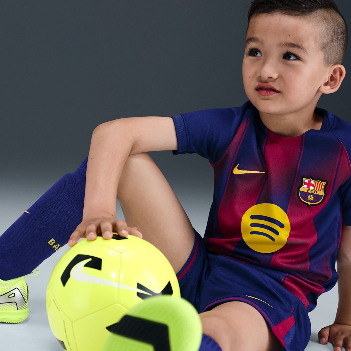 Mini Conjunto de Criança 1.º Equipamento FC Barcelona 2025-2026 Stadium Azul / Grená-3