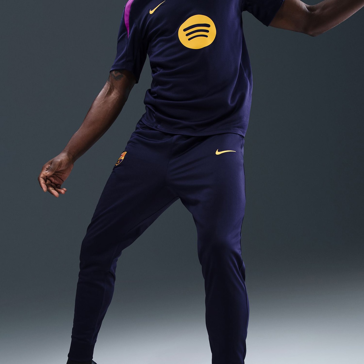 Calças de Homem FC Barcelona 2025-2026 Strike Roxo-3