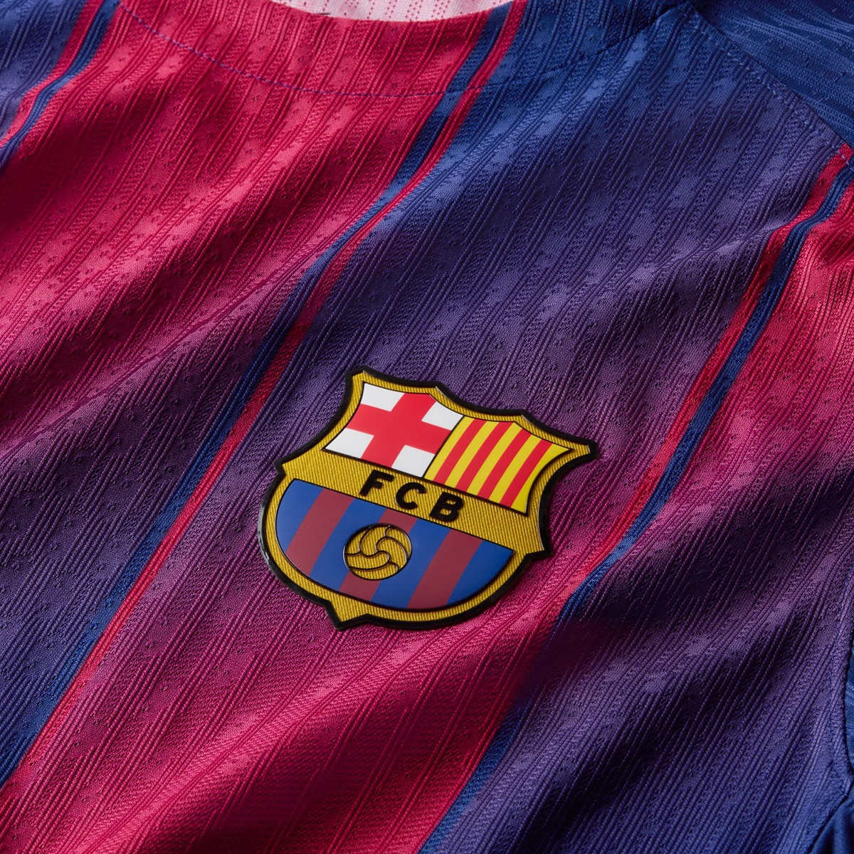 T-shirt de Homem 1.º Equipamento FC Barcelona 2025-2026 Match Azul / Grená-3