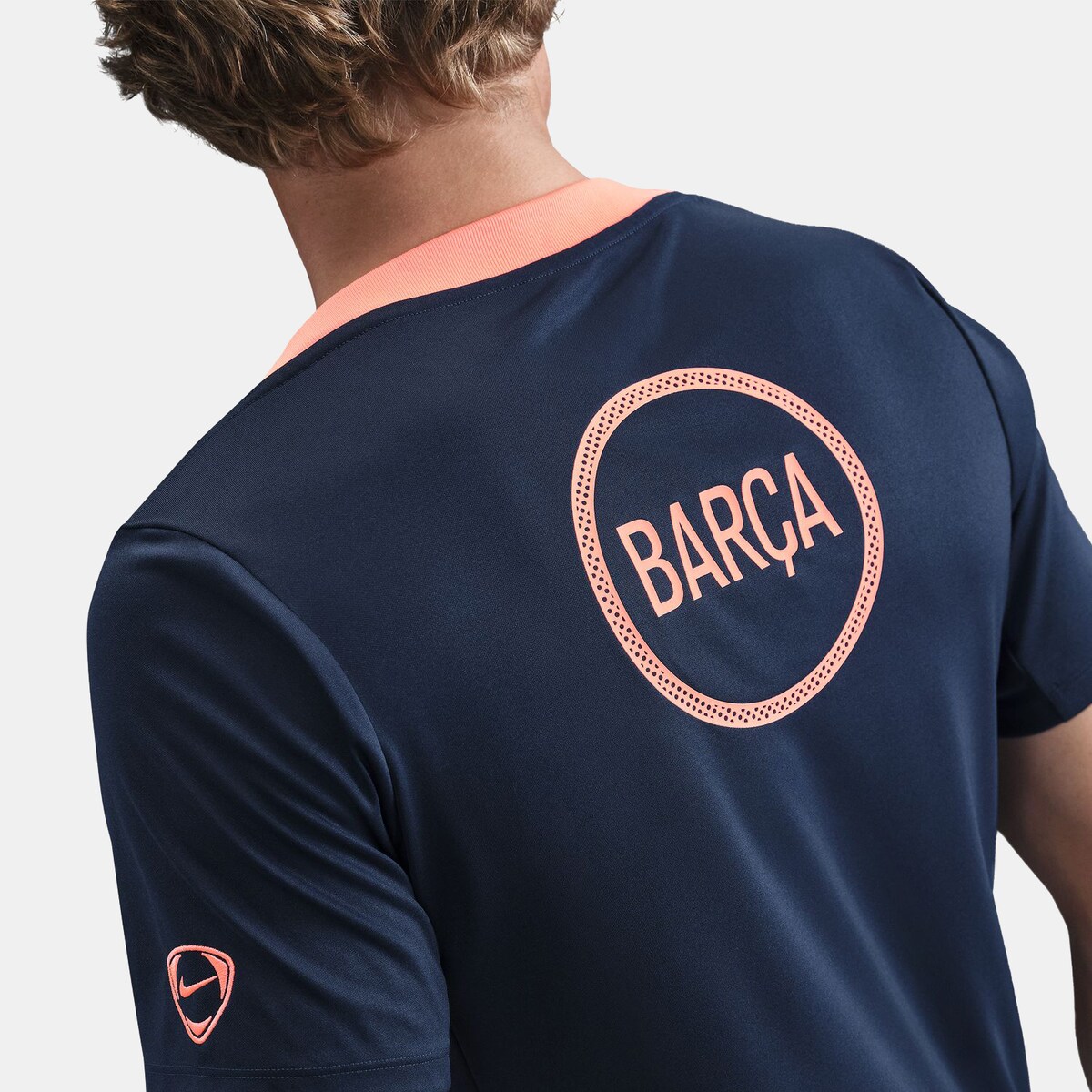 T-shirt de Homem FC Barcelona 2025-2026 Academy Pro Azul-marinho-5