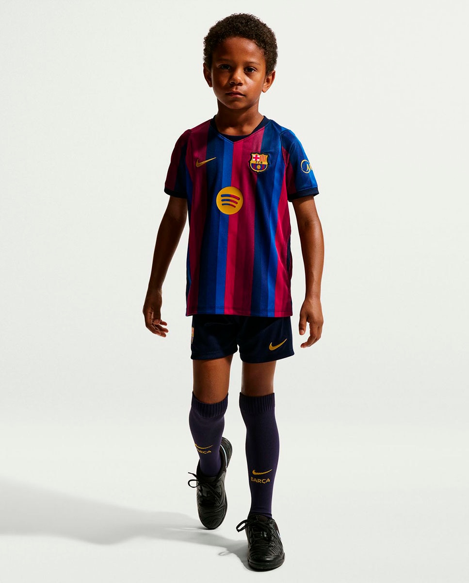 Imagem 0 de Conjunto de Criança FC Barcelona 2026-2027 Stadium Dri-FIT Stadium