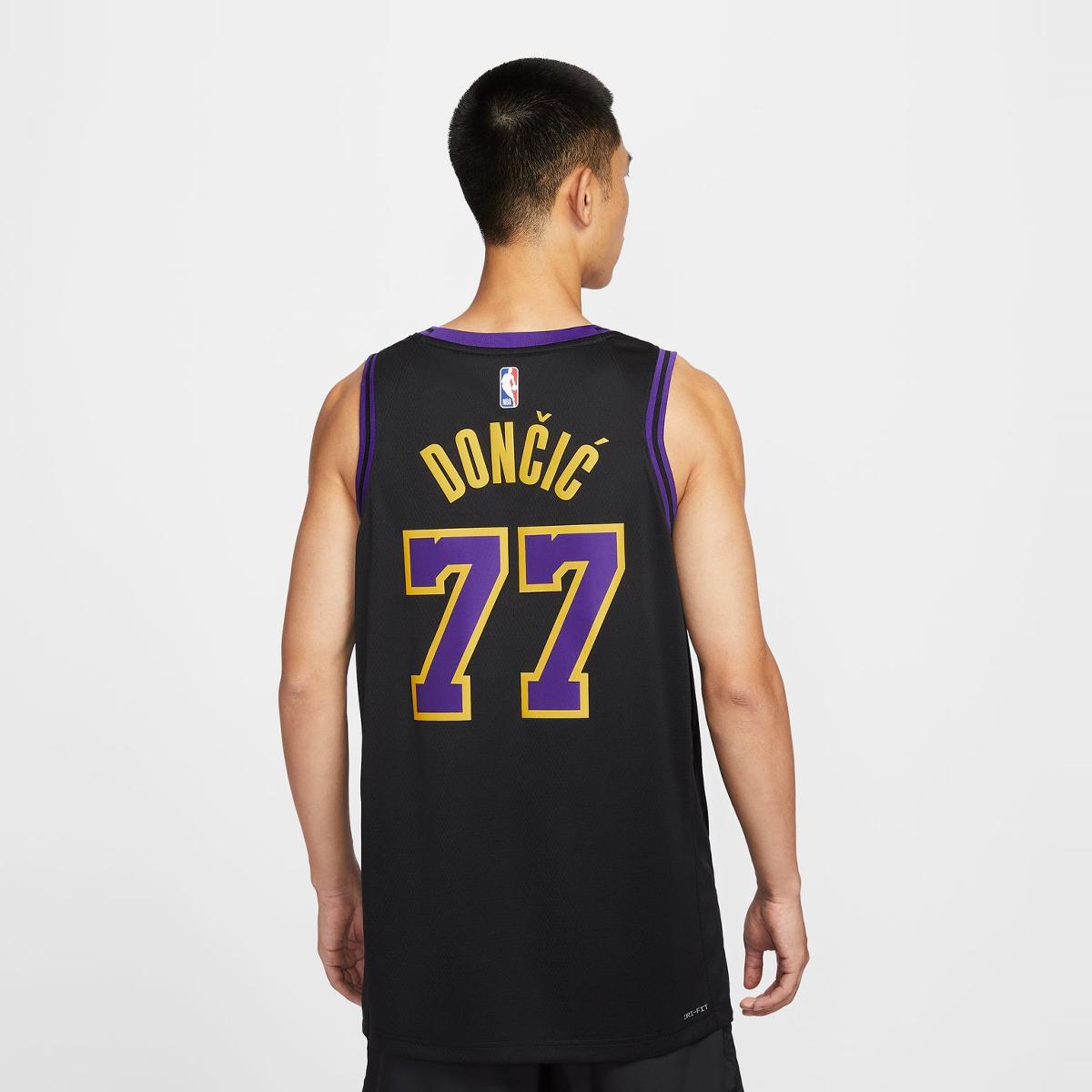 T-shirt de Homem Luka Doncic Los Angeles Lakers City Edition Preto-2
