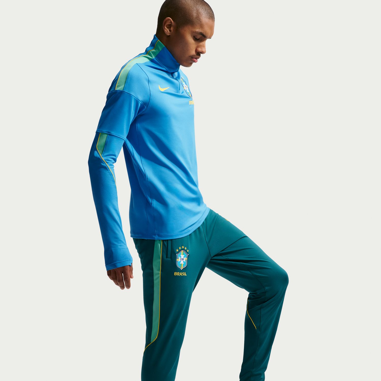 Calças de Homem Brasil 2026 Dri-FIT Strike Verde-4