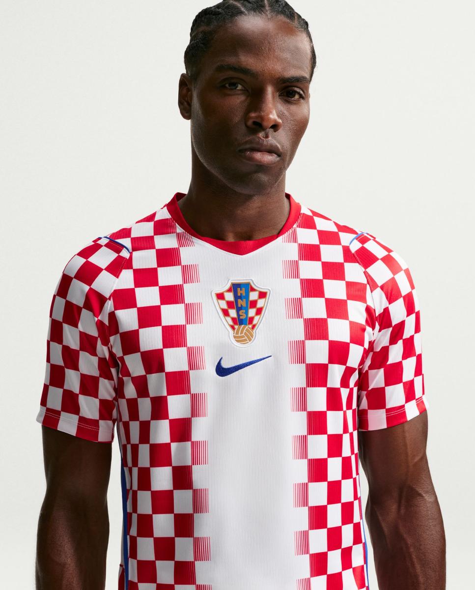 Imagem 0 de T-shirt de Homem 1.º Equipamento Croácia Mundial 2026 Stadium