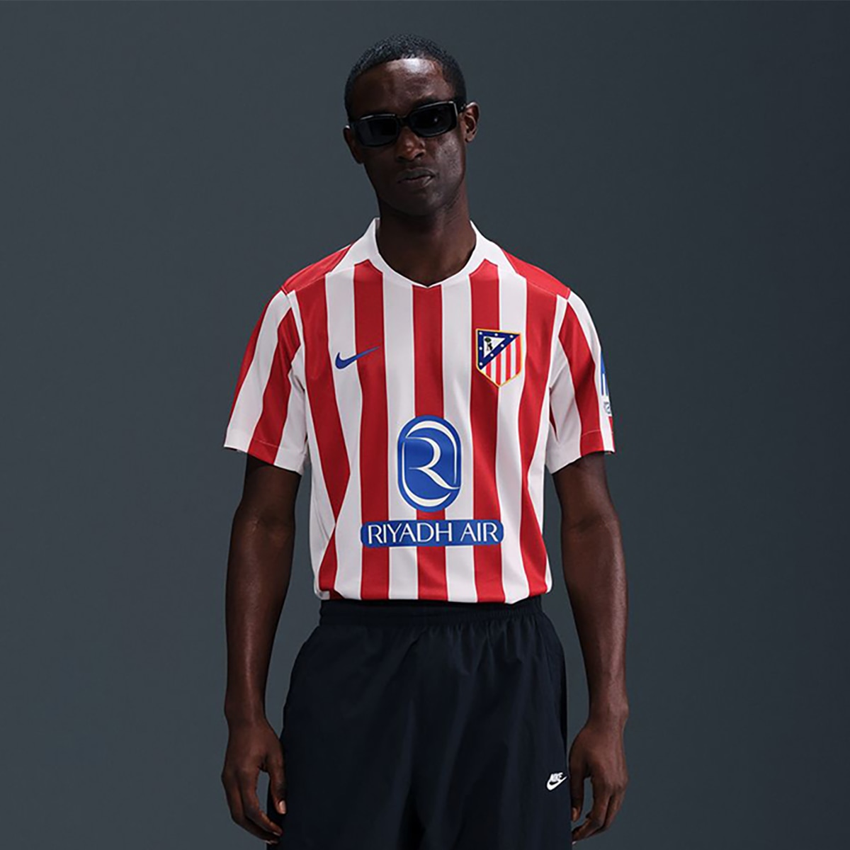 Imagem 0 de T-shirt de Homem 1.º Equipamento Atlético de Madrid 2025-2026 Stadium