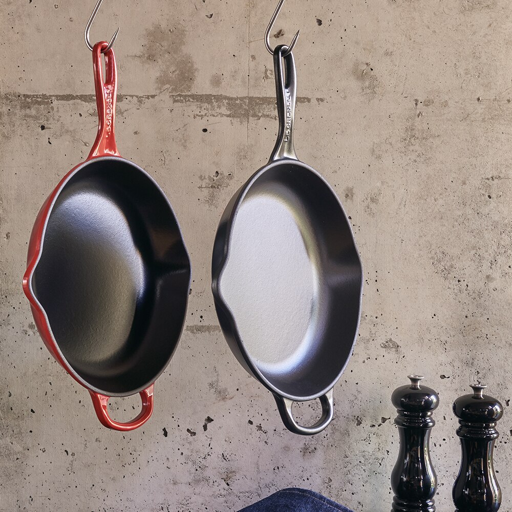 Imagen 3 de Sartén Skillet redonda de hierro fundido Le Creuset - Negro mate Sartén de 23 cm Negro mate