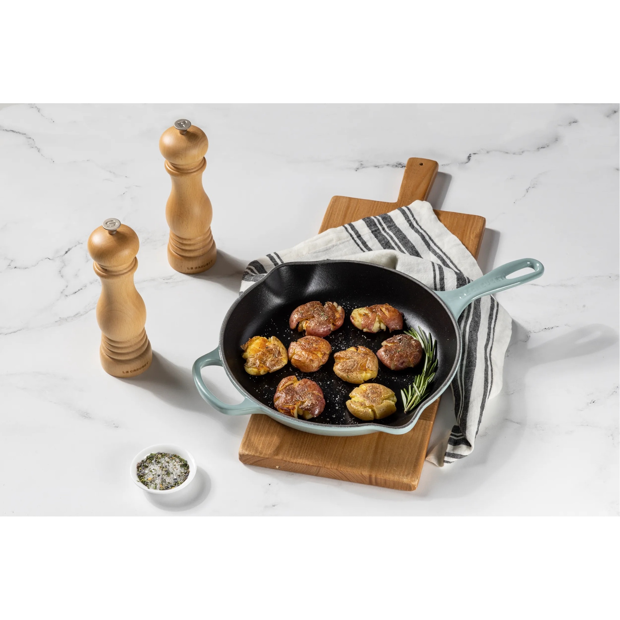 Imagen 4 de Sartén Skillet redonda de hierro fundido Le Creuset - Verde claro Sartén de 23 cm Verde claro