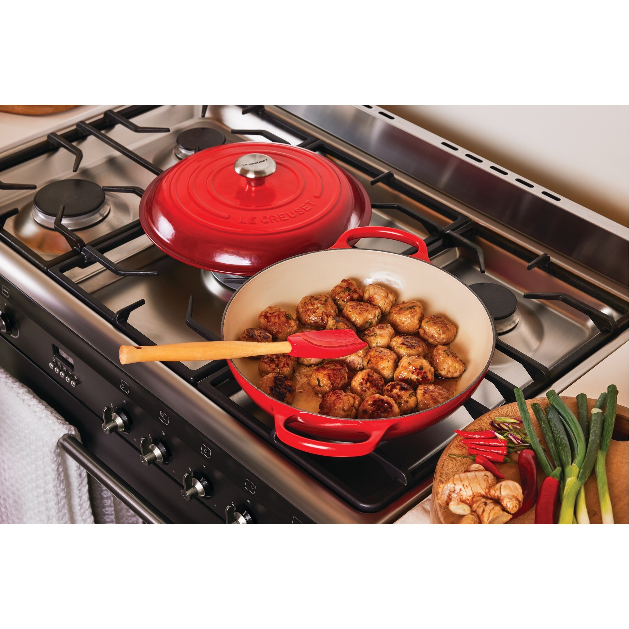 Cacerola baja de hierro fundido Le Creuset - Cereza Cacerola de 26 cm Cereza-3