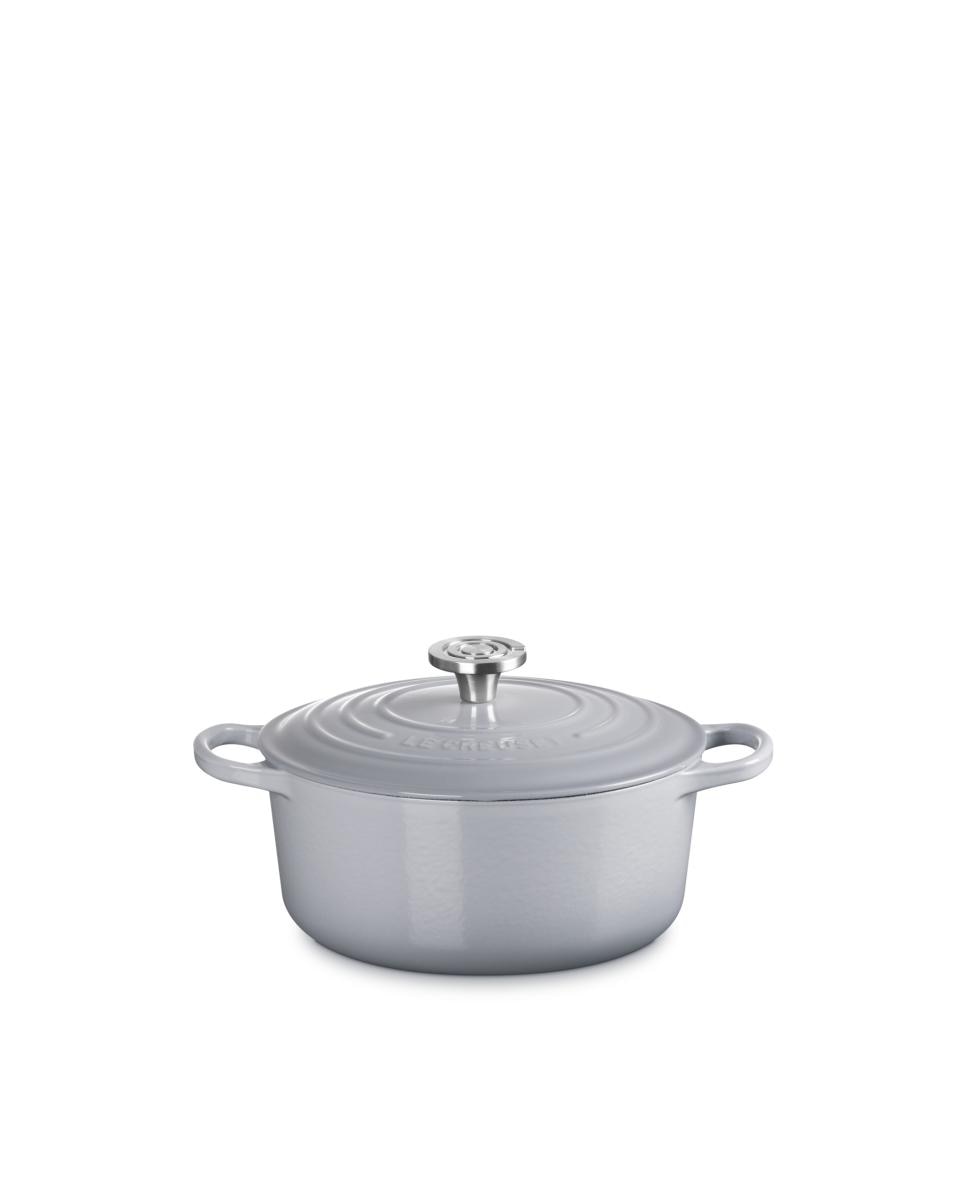 Cocotte redonda de hierro fundido Le Creuset - Gris ártico 24 cm Gris ártico-1
