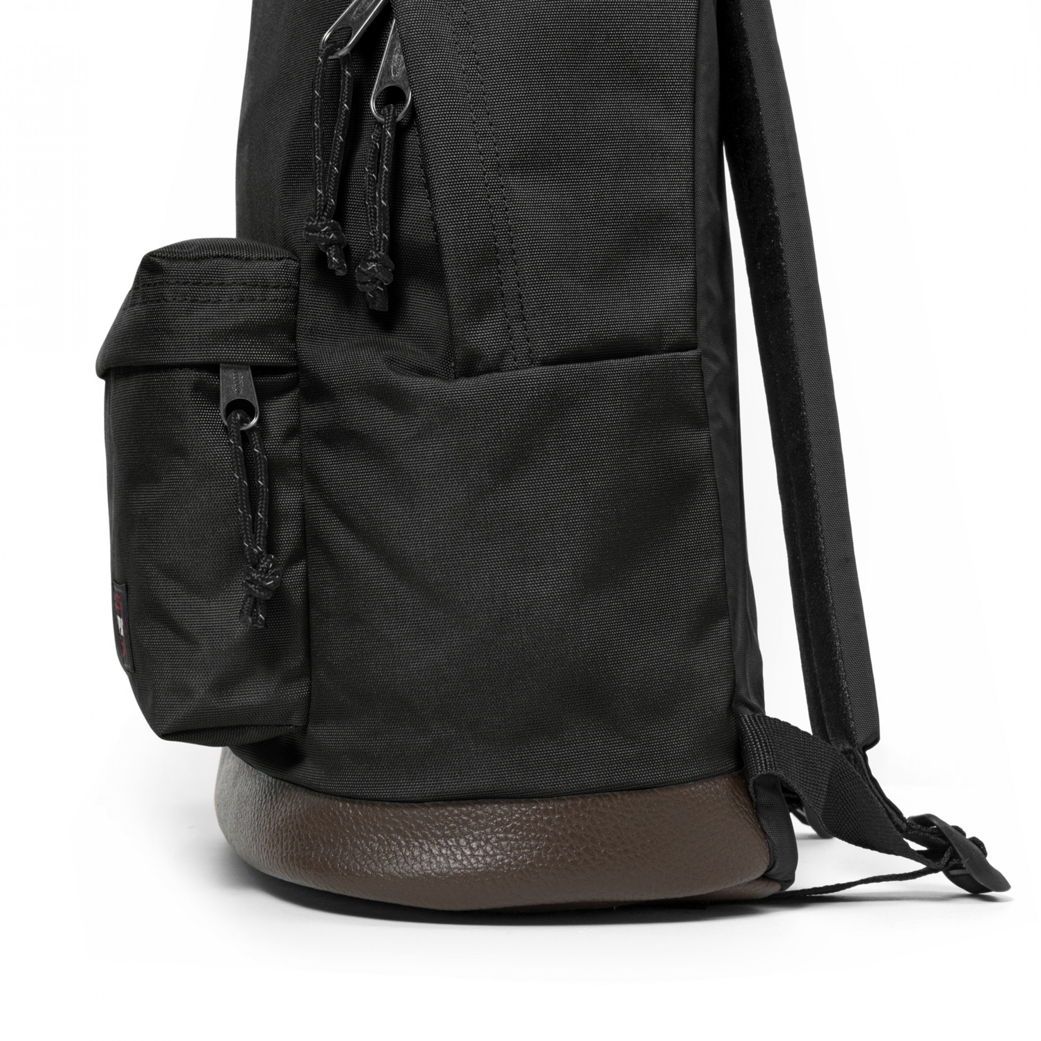 ヴィンテージ　Eastpak バックパック　ブラックスエードレザー Mochila unisex Wyoming Eastpak - Negro · El Corte Inglés