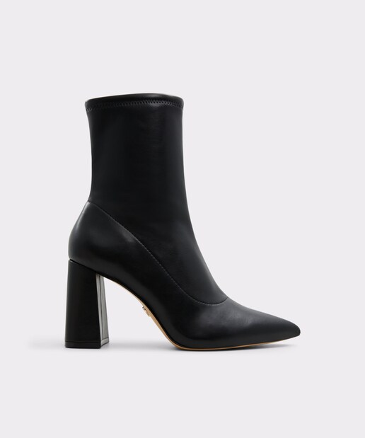Imagen 0 de Botines de mujer con punta afilada