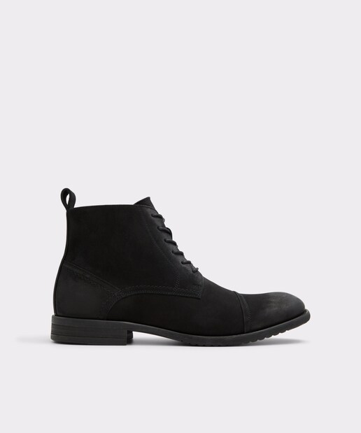 Imagen 0 de Botas de hombre en piel con punta redonda