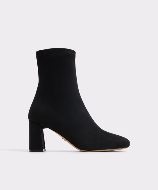 Imagen 0 de Botines de mujer con punta cuadrada