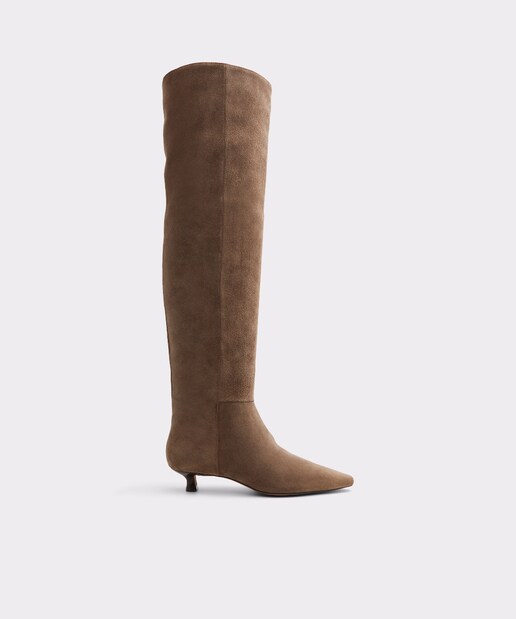 Imagen 0 de Botas de mujer con punta afilada