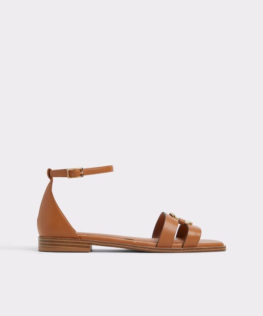 Imagen 0 de Sandalias planas de mujer con punta cuadrada