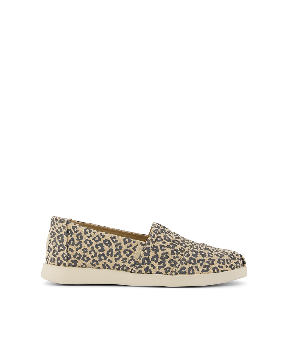 Toms - Alpargatas planas de mujer plus toms de lona en estampado de leopardo.