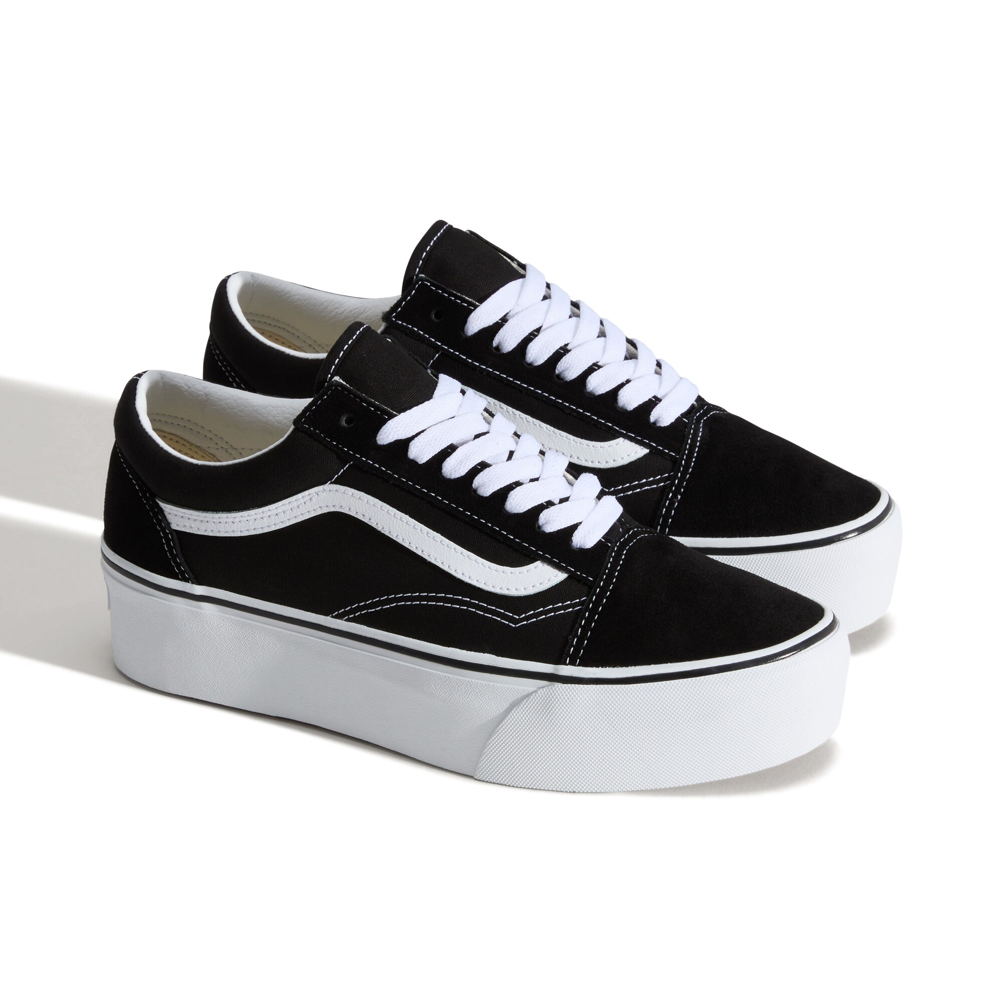 Imagen 2 de Zapatillas casual de mujer Old Skool Stackform Vans - Negro / Blanco Negro / Blanco