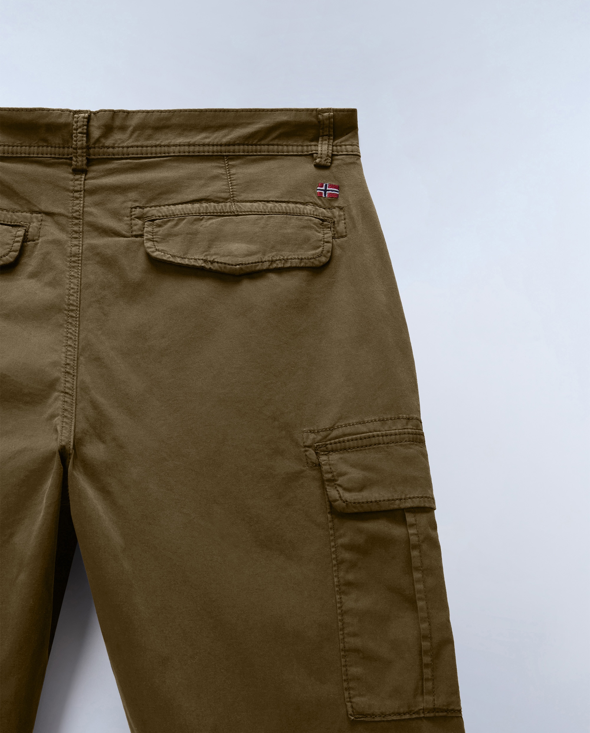 Pantalón cargo de hombre Yasuni de corte regular - Napapijri - Verde Oliva Verde Oliva-7
