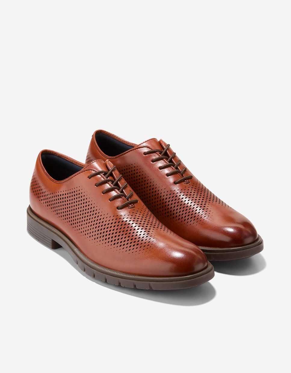 Zapato oxford de hombre confeccionado en piel con perforaciones en láser - Cole Haan - Marrón Marrón-4