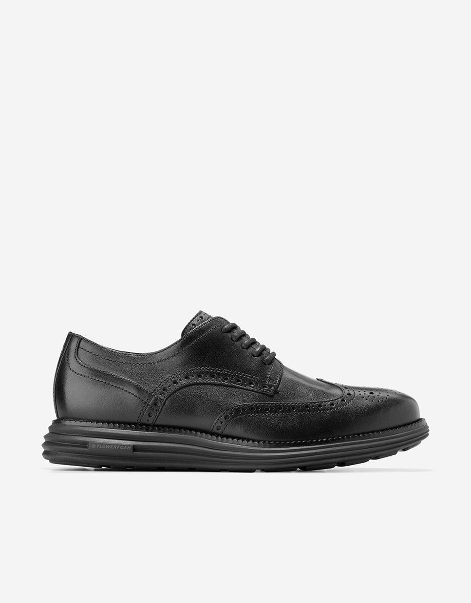 Imagen 0 de Zapato oxford de hombre confeccionado en piel con detalles brogue clásicos Negro
