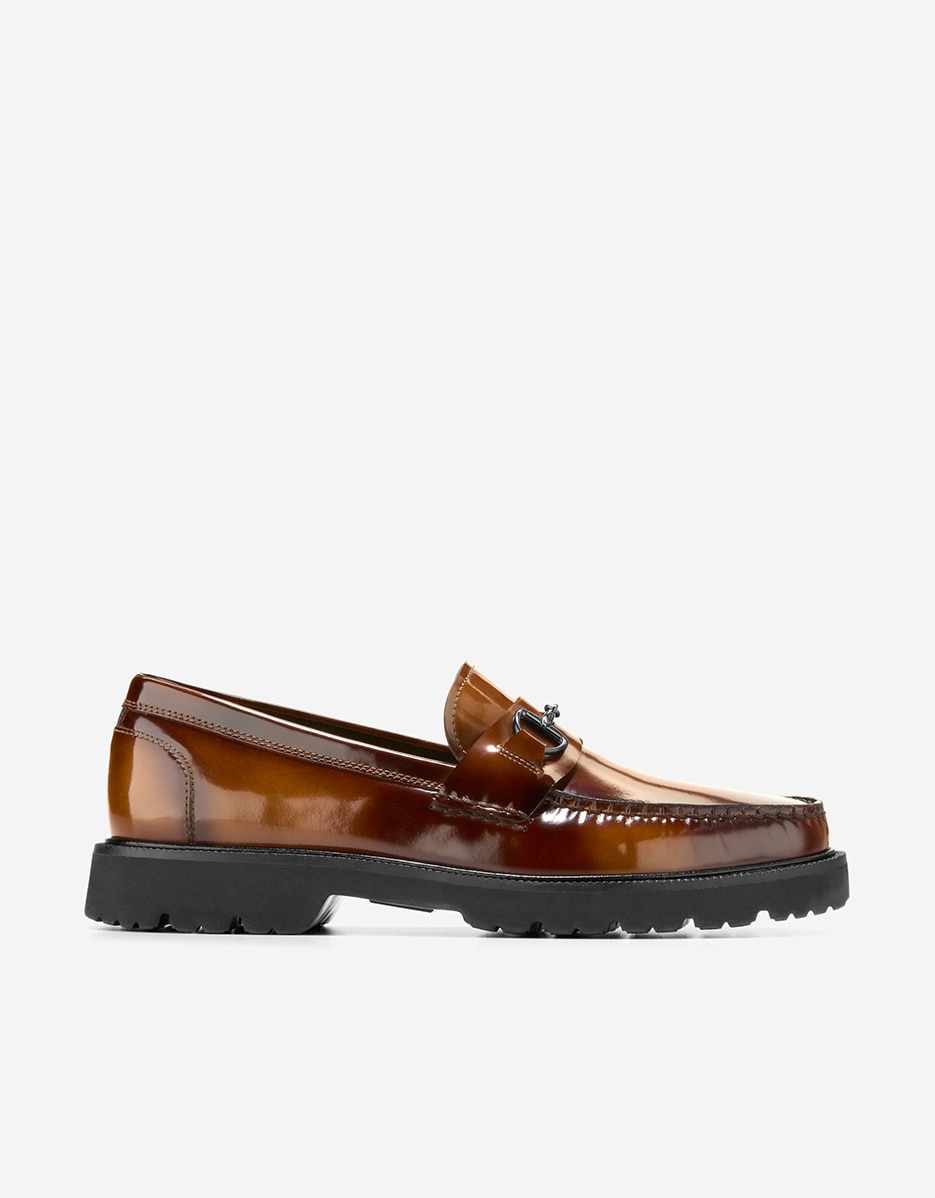 Imagem 0 de Mocassins em Pele com Fivela Decorativa
