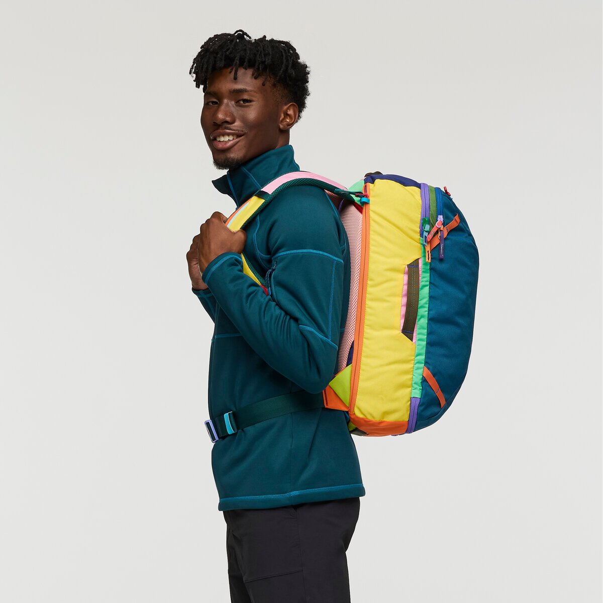 Imagen 3 de Mochila Unisex Allpa 28L Travel del día - Multicolor Multicolor