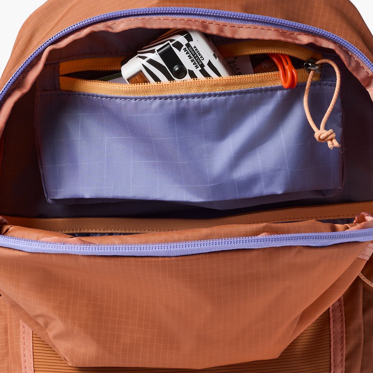 Imagen 3 de Mochila Elqui de 18 litros con panel dorsal transpirable - Naranja Naranja