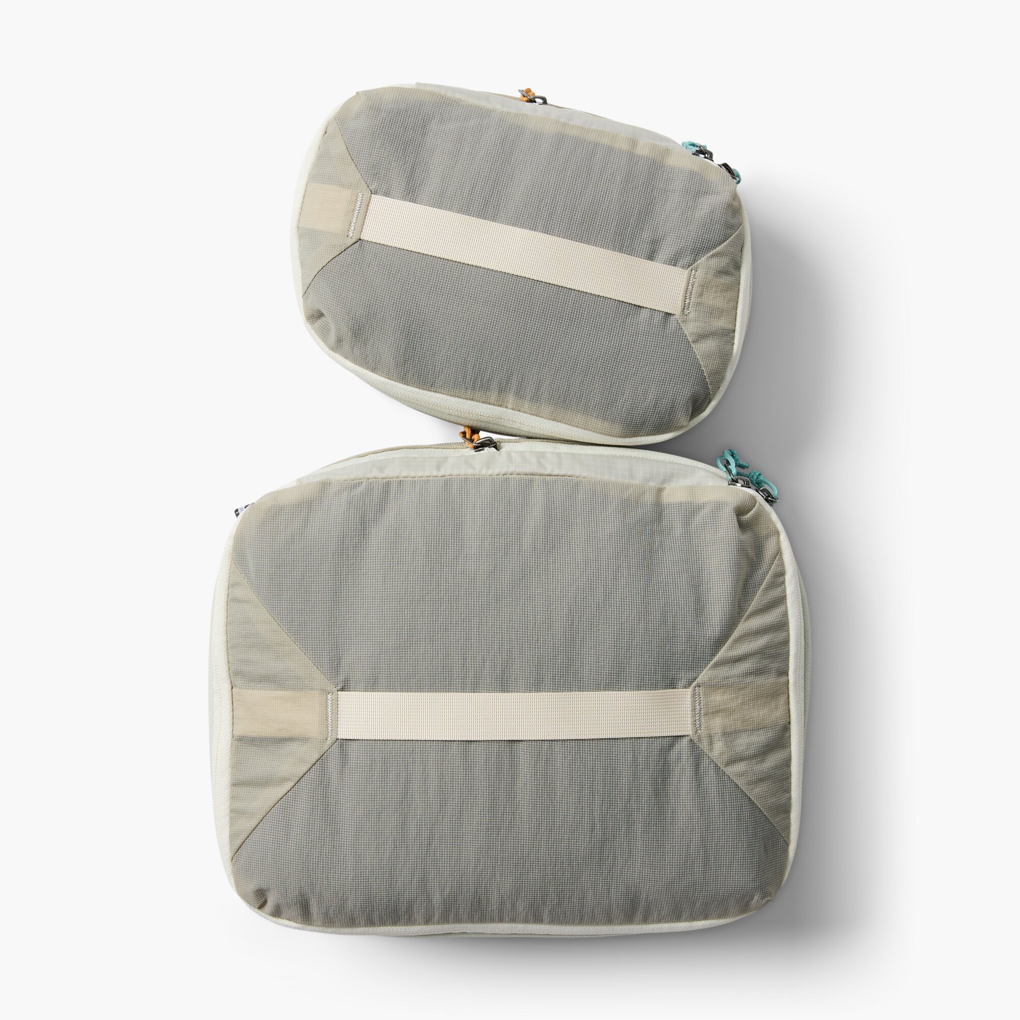 Imagen 3 de Pack de 2 neceseres en malla ligera 100 % reciclada - Gris Gris