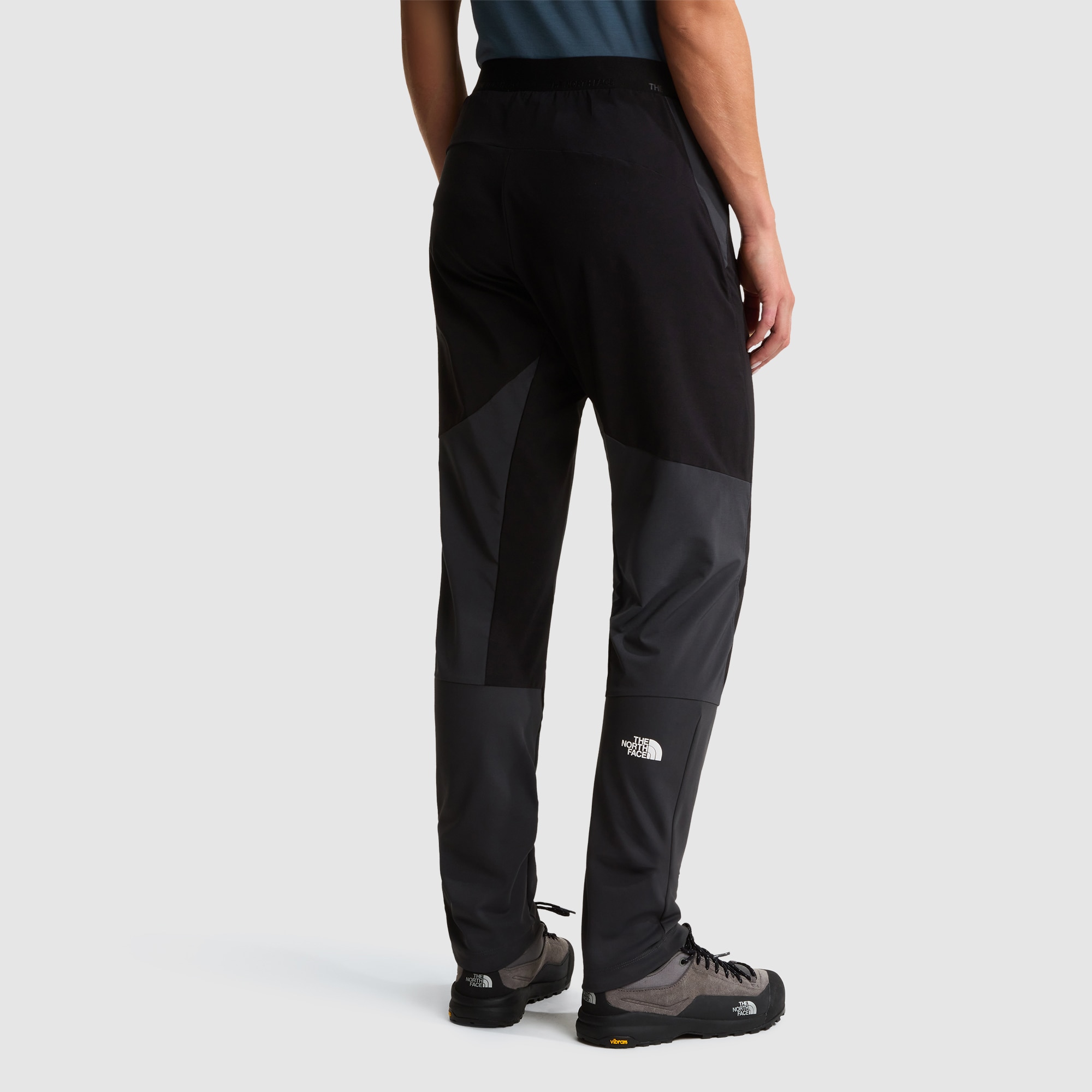 Pantalón de corte tapered slim para mujer Felik The North Face - Negro Negro-3