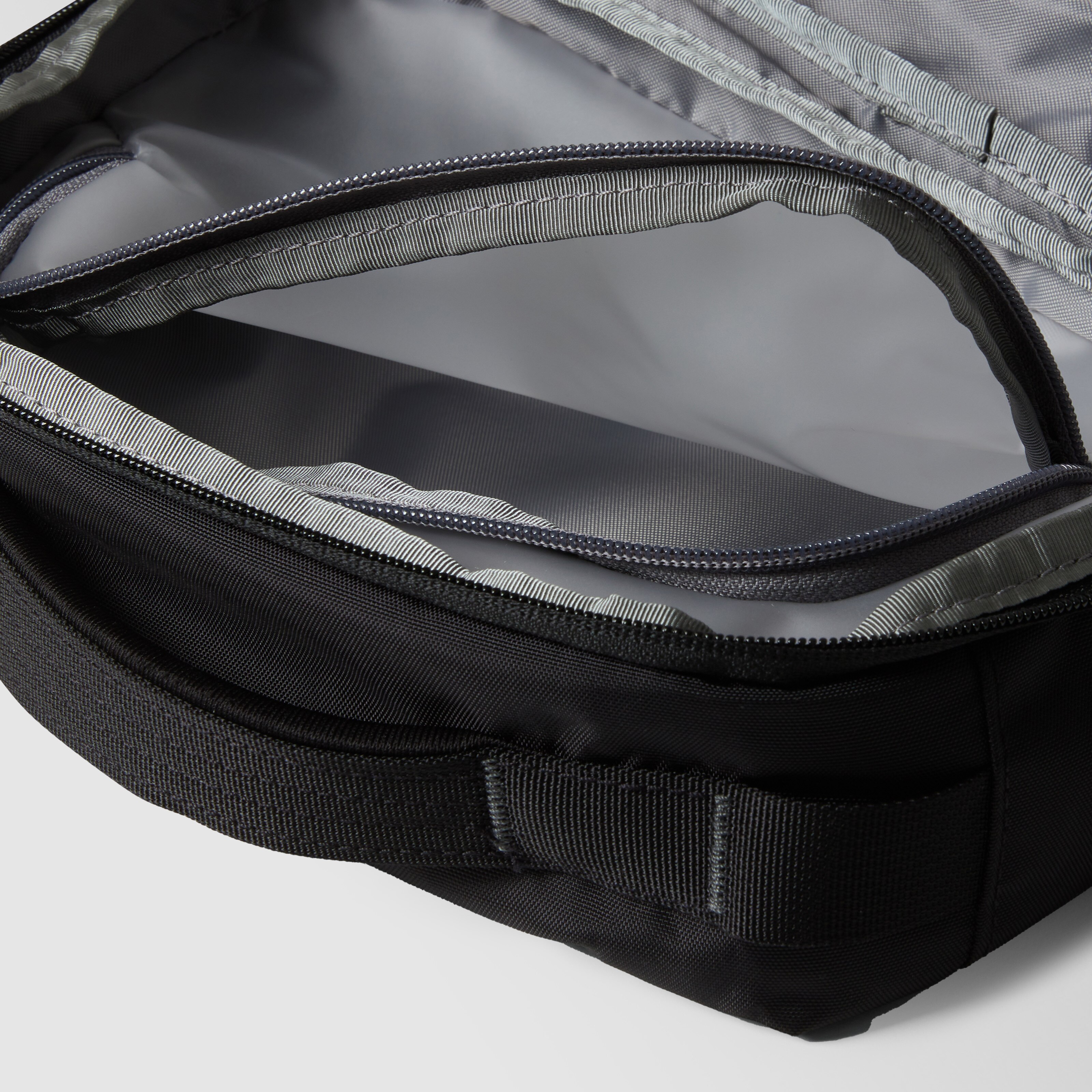 Imagen 3 de Neceser de hombre Base Camp Voyager The North Face - Negro Negro