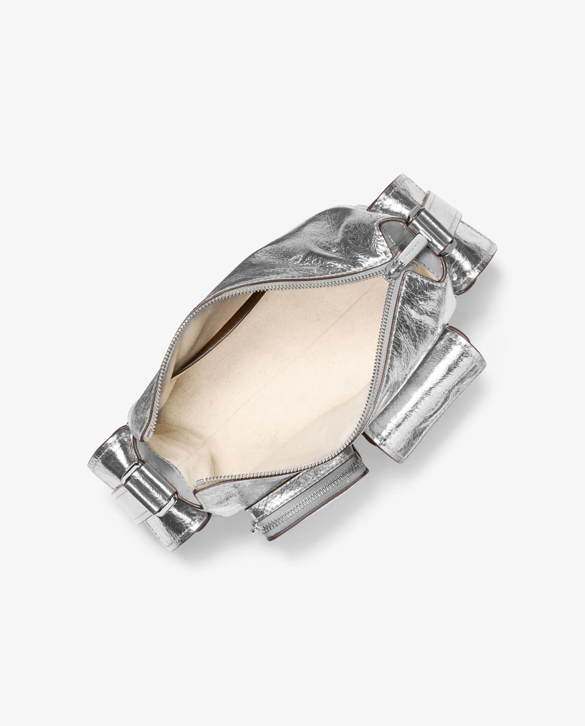 Michael Michael Kors - Bandolera de mujer dakota medianade piel cuarteada metalizada.