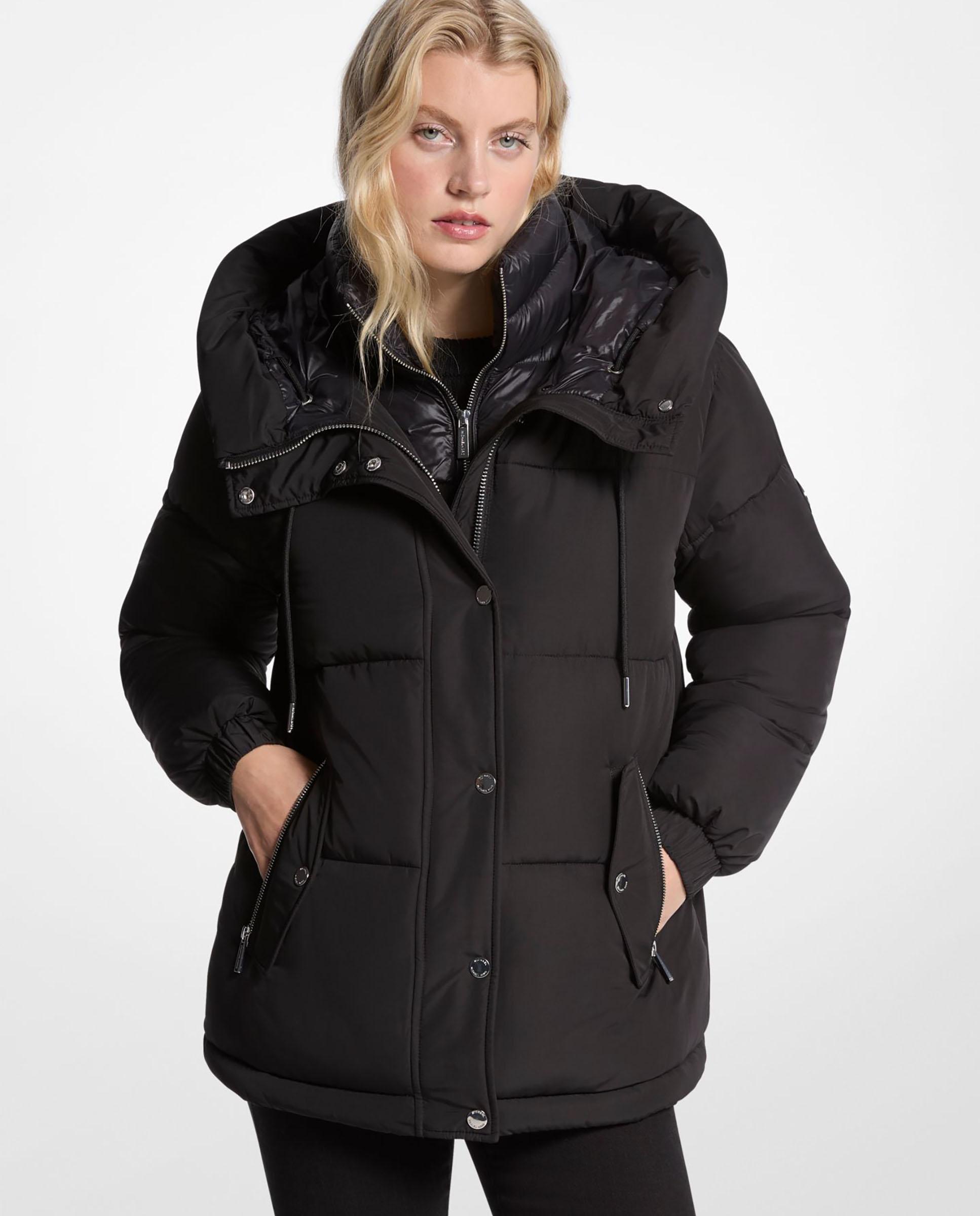 Michael Michael Kors - Plumífero de mujer con cuello chimenea y capucha.