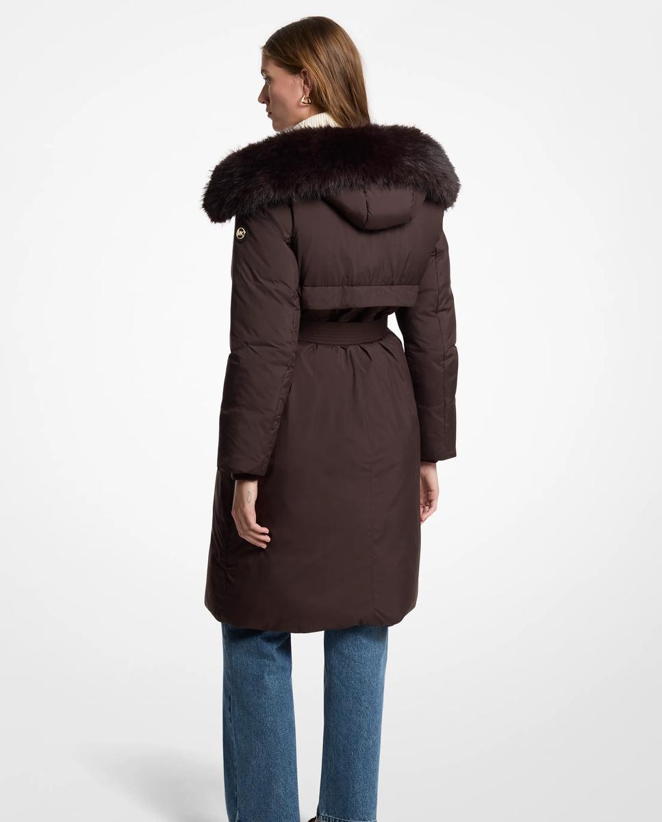 Imagen 2 de Plumífero de mujer con ribete de pelo sintético y cinturón - Michael Michael Kors - Marrón chocolate Marrón chocolate