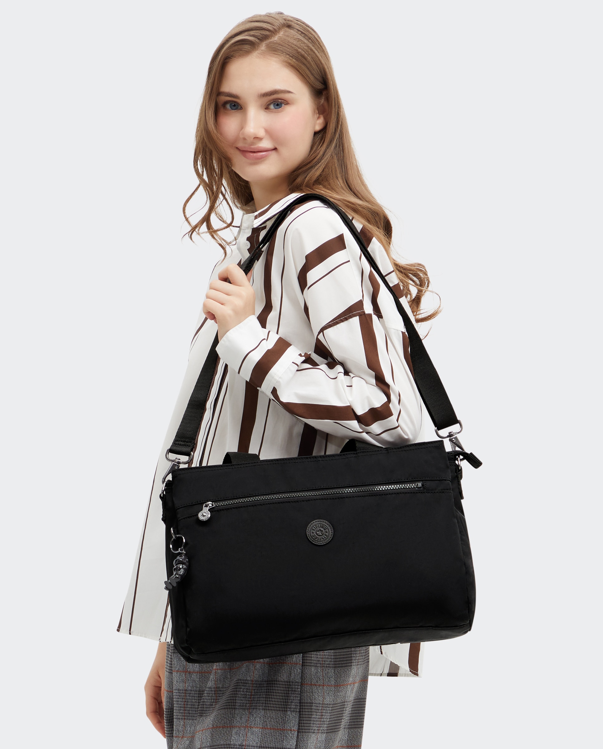 Portadocumentos pequeño con cremallera y protección para portátil - Kipling - Negro Negro-2