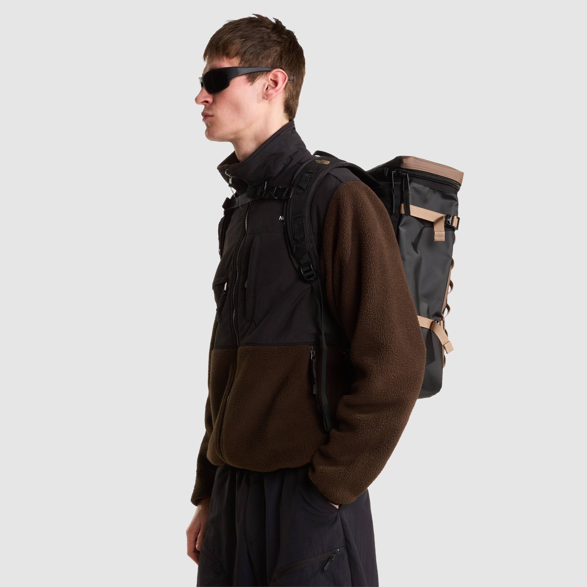 Imagen 7 de Mochila unisex Fuse Box Base C The North Face - Marrón oscuro Marrón oscuro
