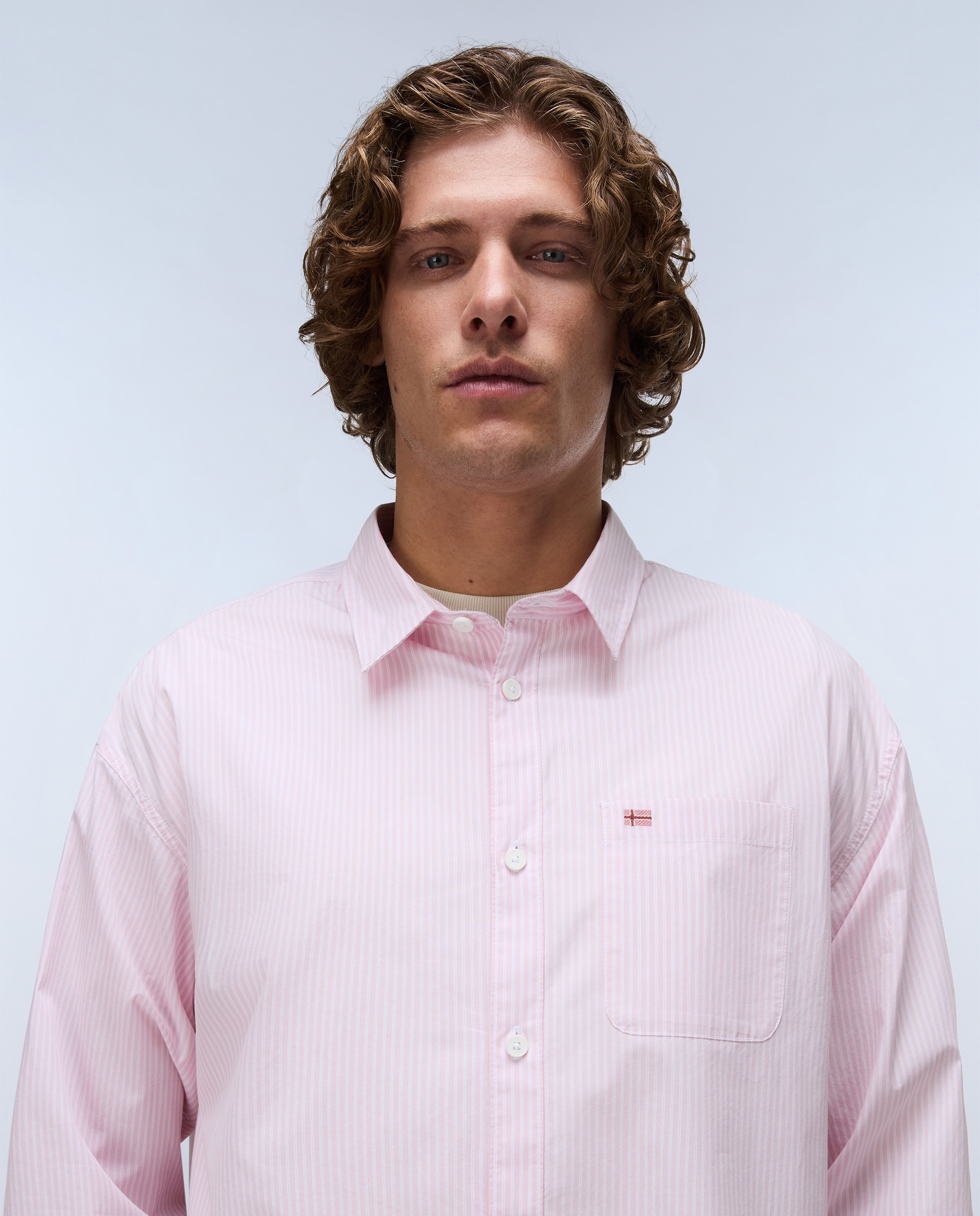 Imagen 2 de Camisa de algodón eos de hombre con corte relaxed de rayas - Napapijri - Blanco / Rosa Blanco / Rosa