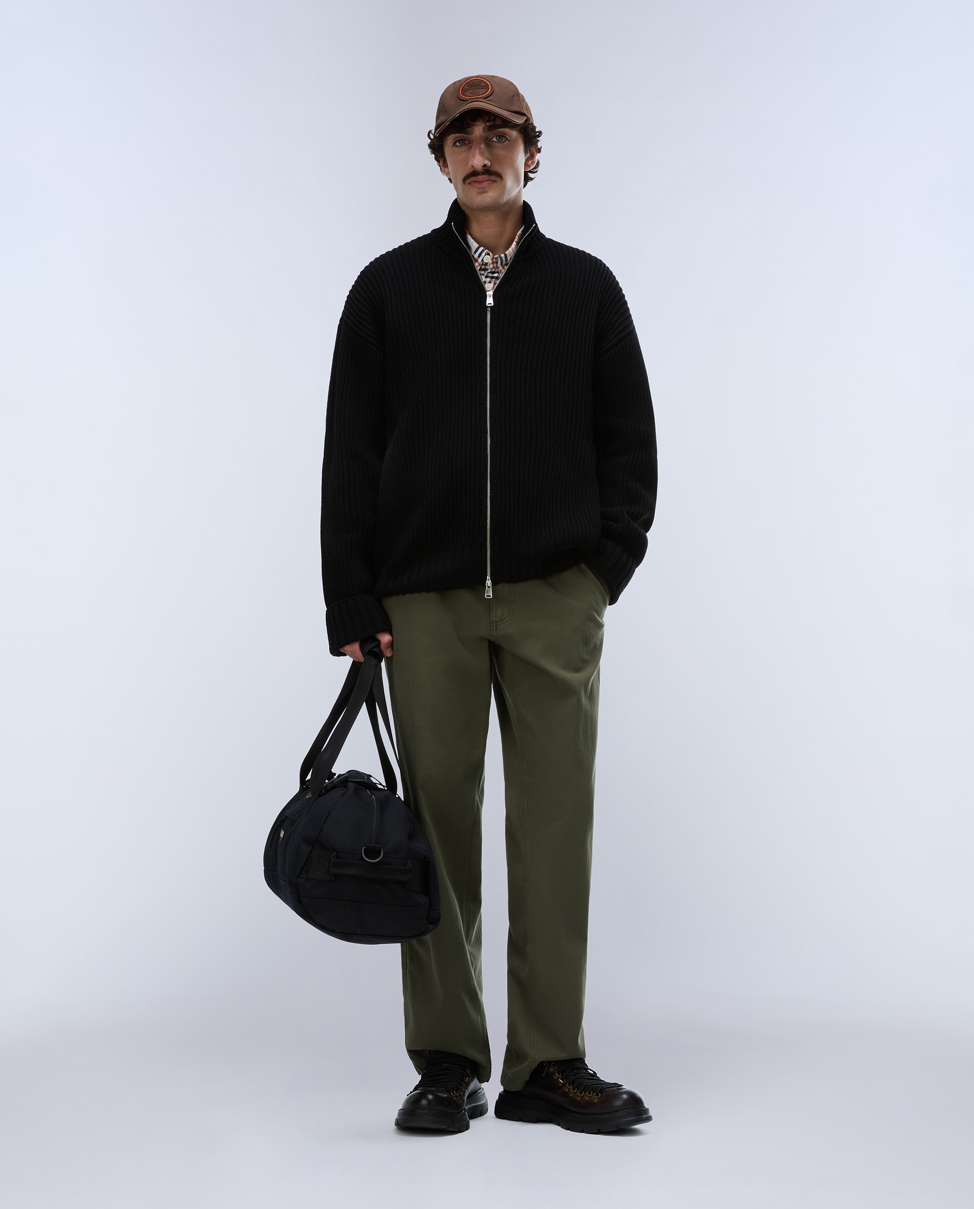Pantalón chino de hombre m-khaima largo de corte regular - Napapijri - Verde Oliva Verde Oliva-1