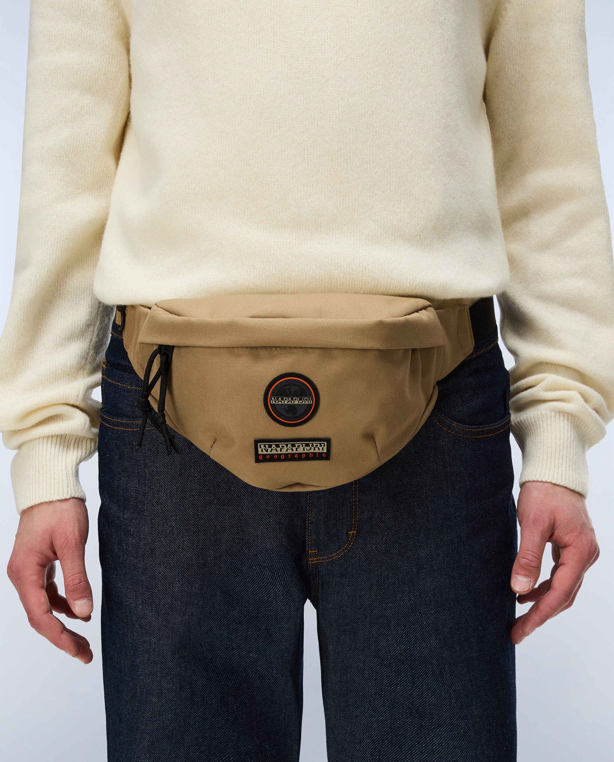 Imagen 0 de Riñonera voyage unisex de napapijri Beige/Marrón