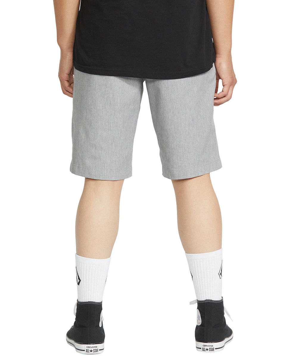Bermuda de hombre lisa tipo chino - Volcom - Gris Gris-2