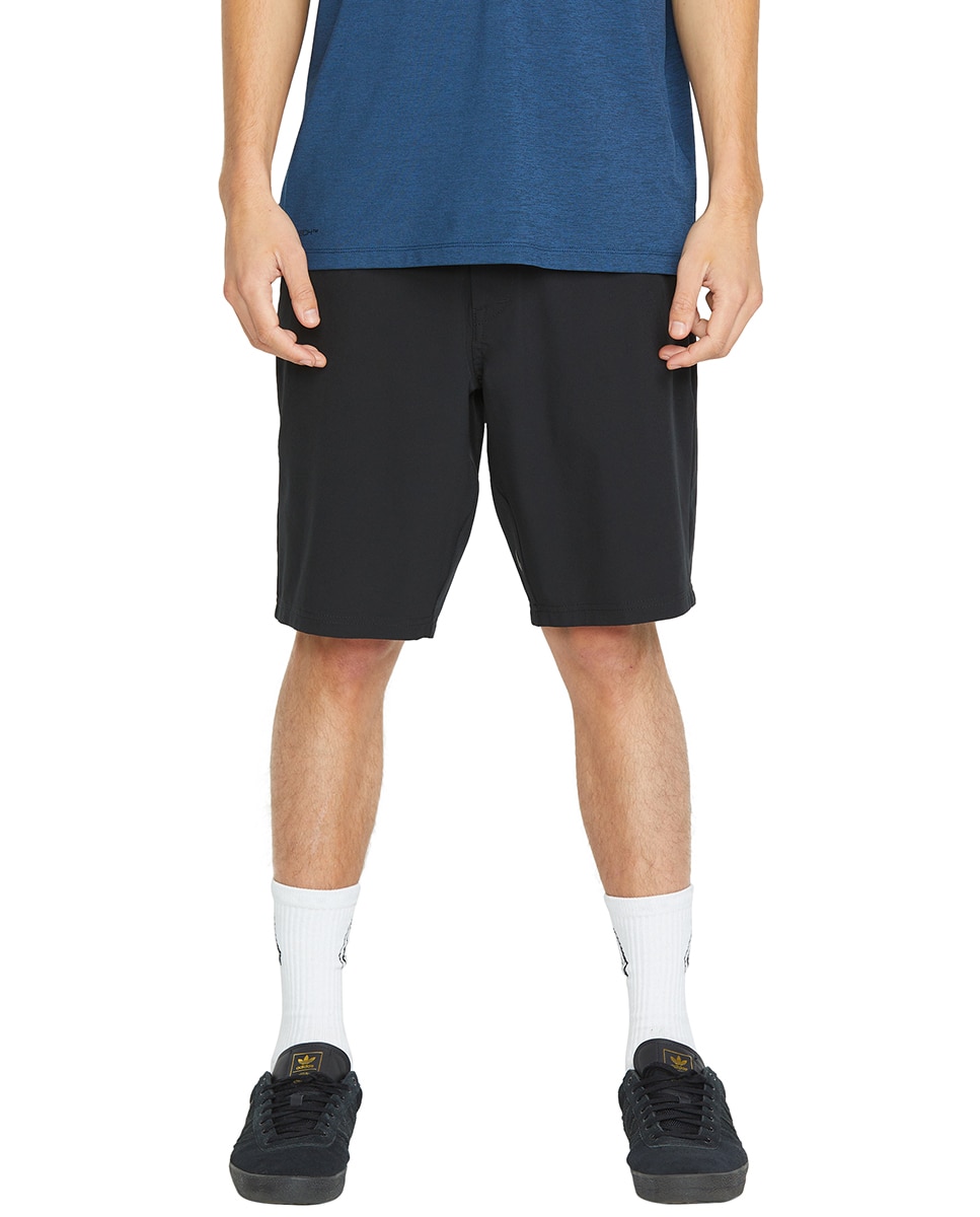 Volcom - Bermuda de hombre lisa.