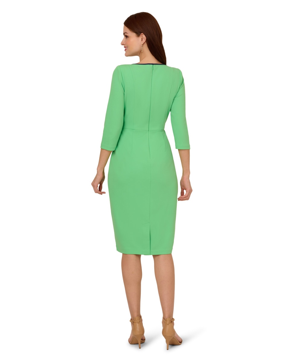 Vestido con cinturón y falda tubo - Adrianna Papell - Verde claro Verde claro-2