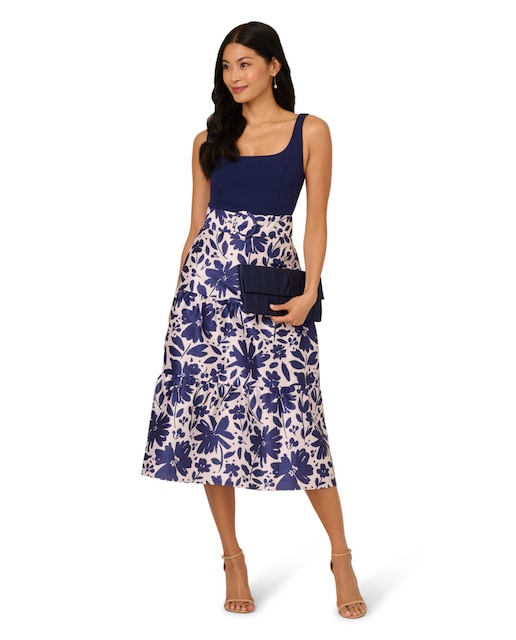 Imagen 0 de Vestido midi con falda floral y tirantes