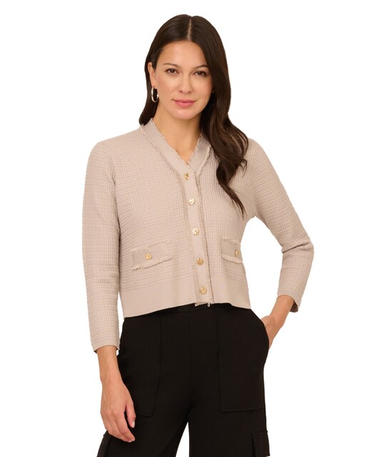 Imagen 0 de Cárdigan de punto de mujer con botones dorados