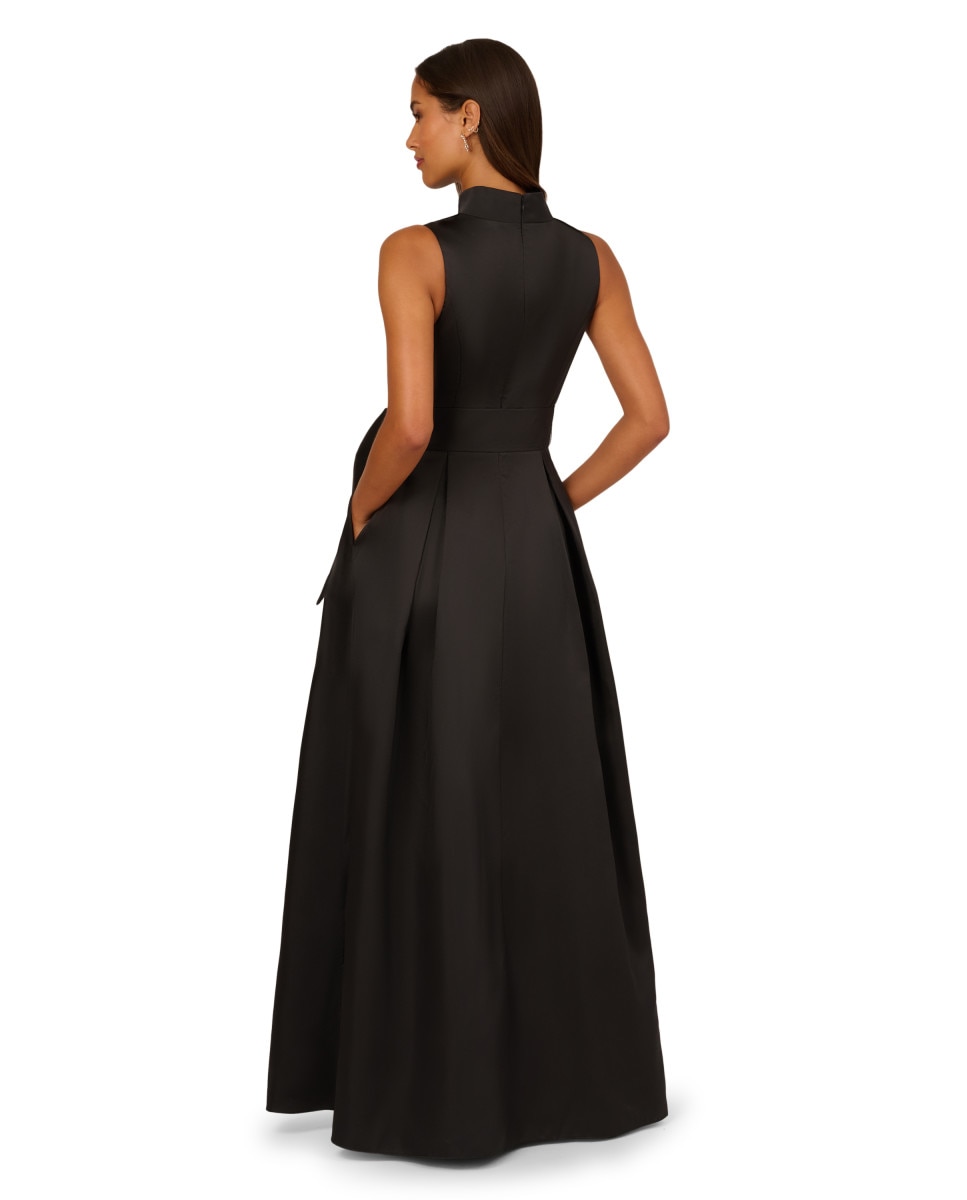 Vestido con escote en uve y lazo a la cintura - Adrianna Papell - Negro Negro-2