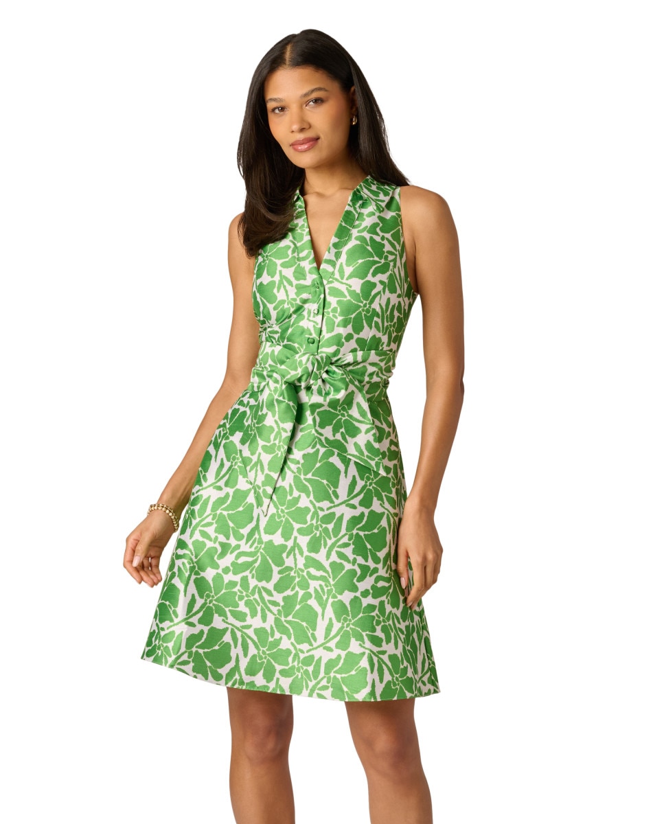 Imagen 0 de Vestido estilo camisero anudado a la cintura